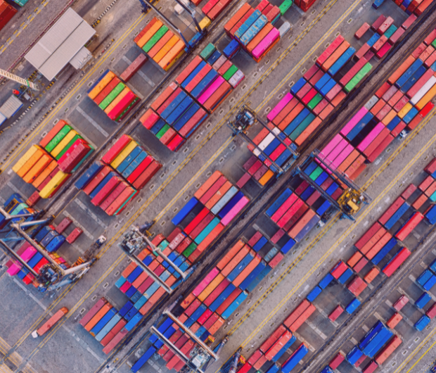 Container-lot-port